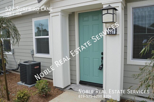 Foto del edificio - 527 Surfbird Ln
