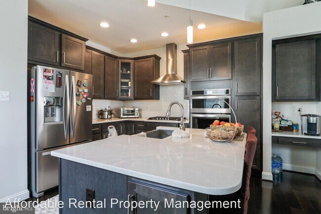 Foto del edificio - 3 br, 2.5 bath House - 20228 Huntington Court