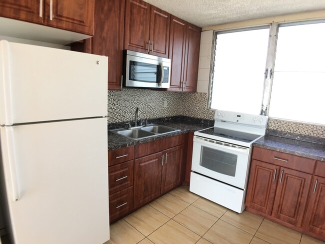 Foto del edificio - 2 bedroom in the harbor vista building