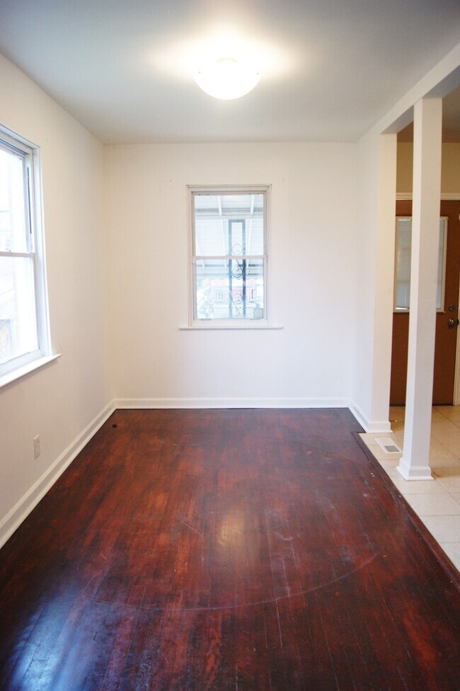 Foto del edificio - 3 Bedroom EOG Townhome in Essex