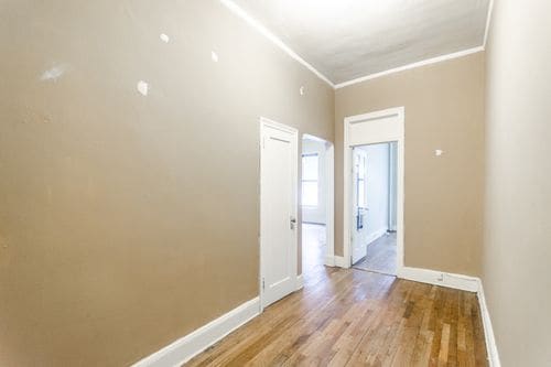 Building Photo - 425 W 57th St