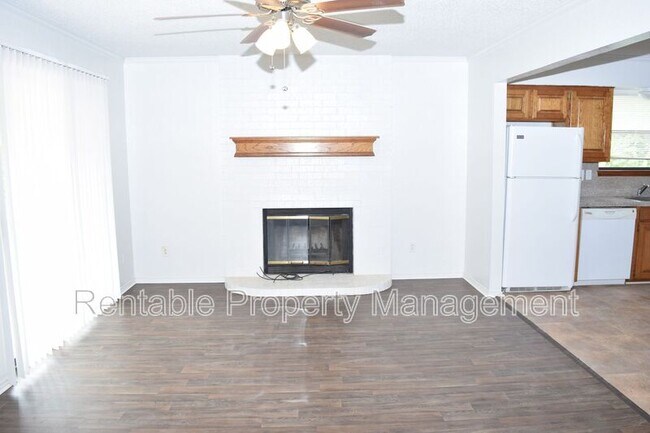 Building Photo - 112 Stagecoach Trail