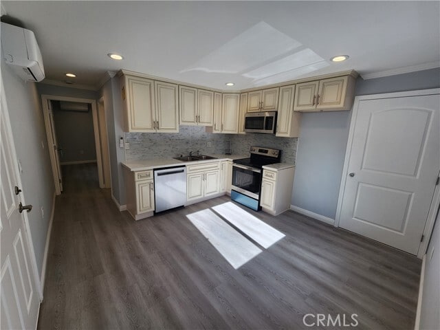 Building Photo - 21217 De La Guerra St