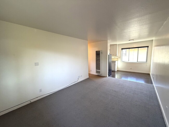 Foto del edificio - 500 Red Hill Ave