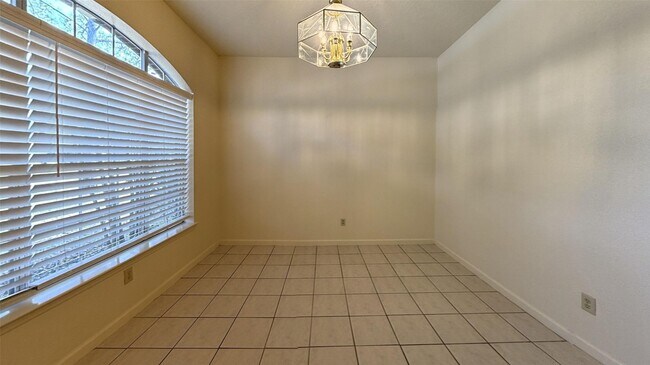 Foto del edificio - 5718 Walkabout Way