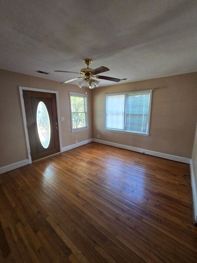 Foto del edificio - 1314 Edgewood Ave