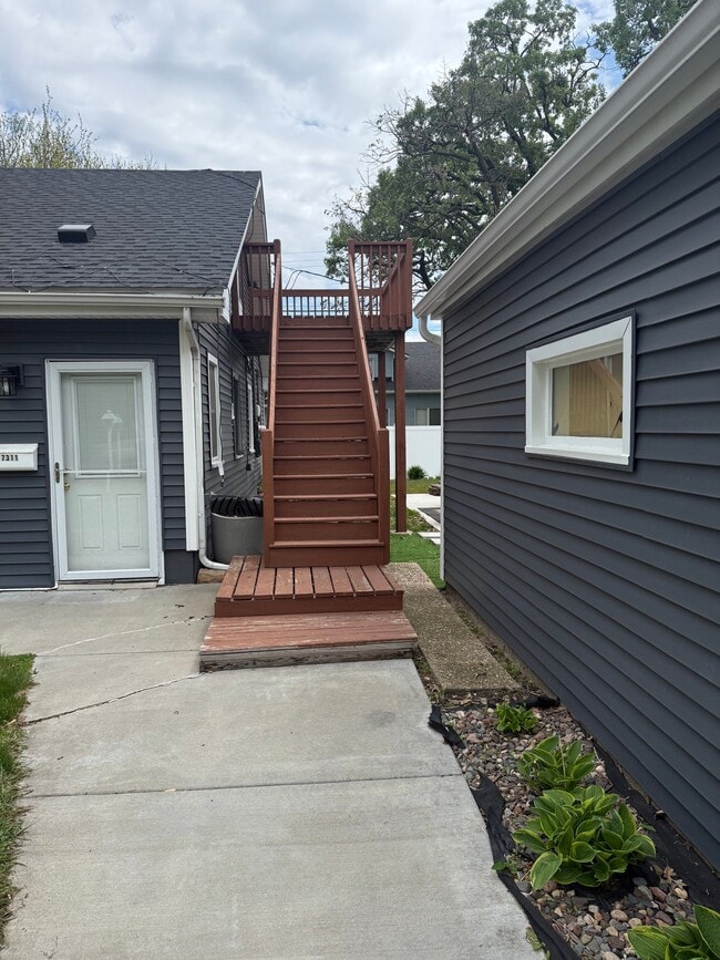 Building Photo - 7311 Aldrich Ave S