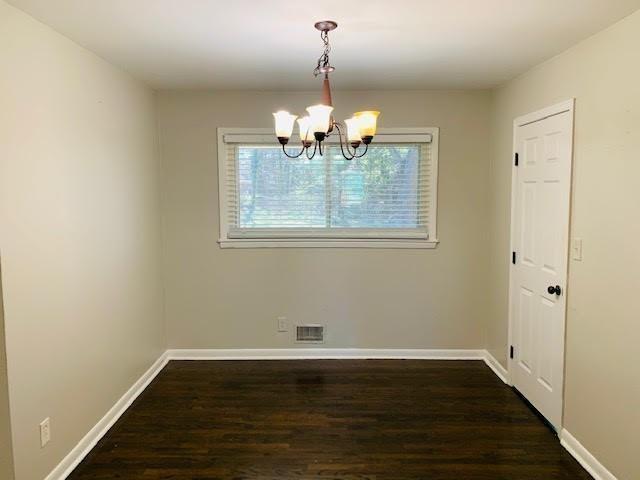 Building Photo - 3467 Pheasant Ct