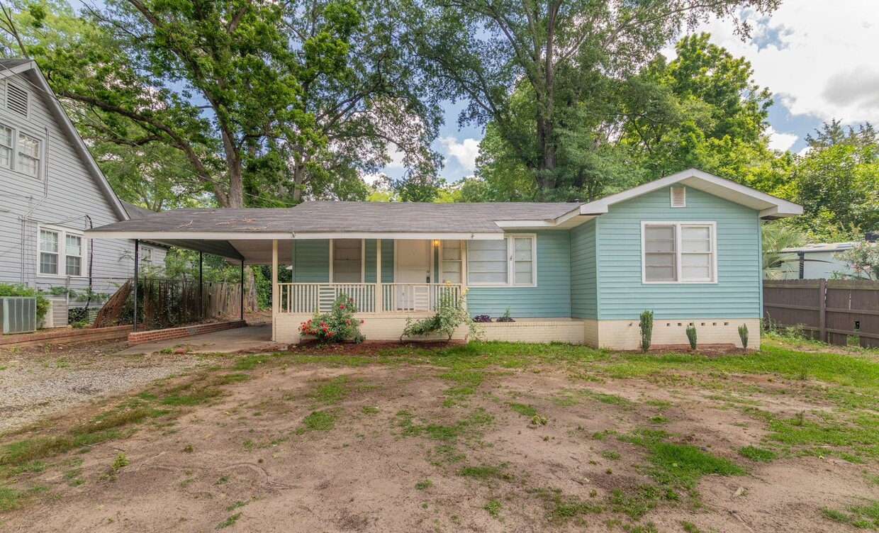 Primary Photo - Conveniently located Midtown home - near h...