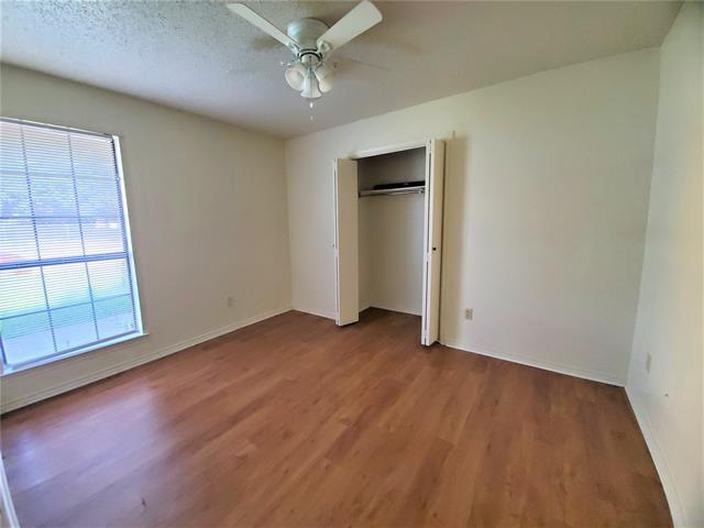 Foto del edificio - 3024 N Bell Ave