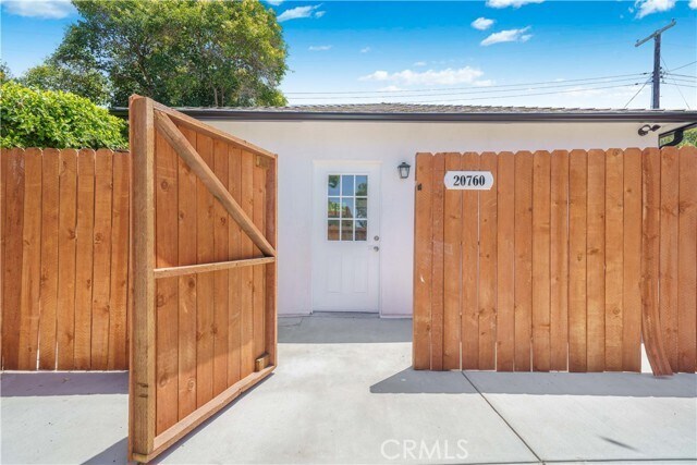 Primary Photo - 20760 Skouras Dr