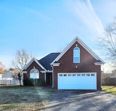 Building Photo - 420 Nathan St