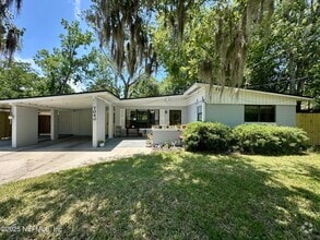 Building Photo - 7040 Arques Rd