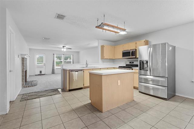 Foto del edificio - 1579 Chivalry Ln