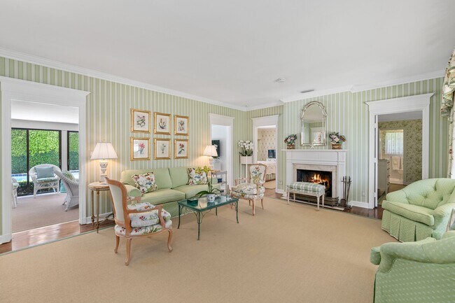 Foto del edificio - 119 Seagate Rd