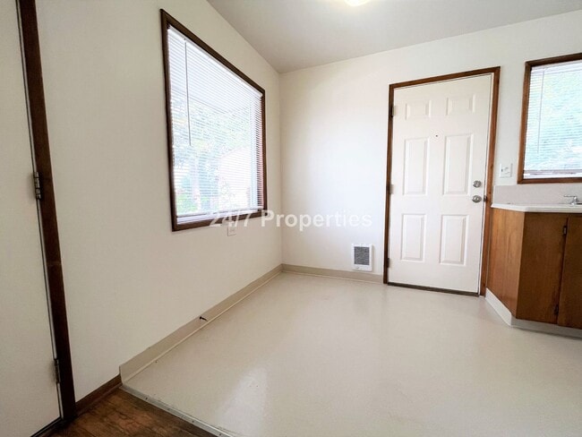 Photo - Affordable 1 BD | 1 BA Home - North Tabor