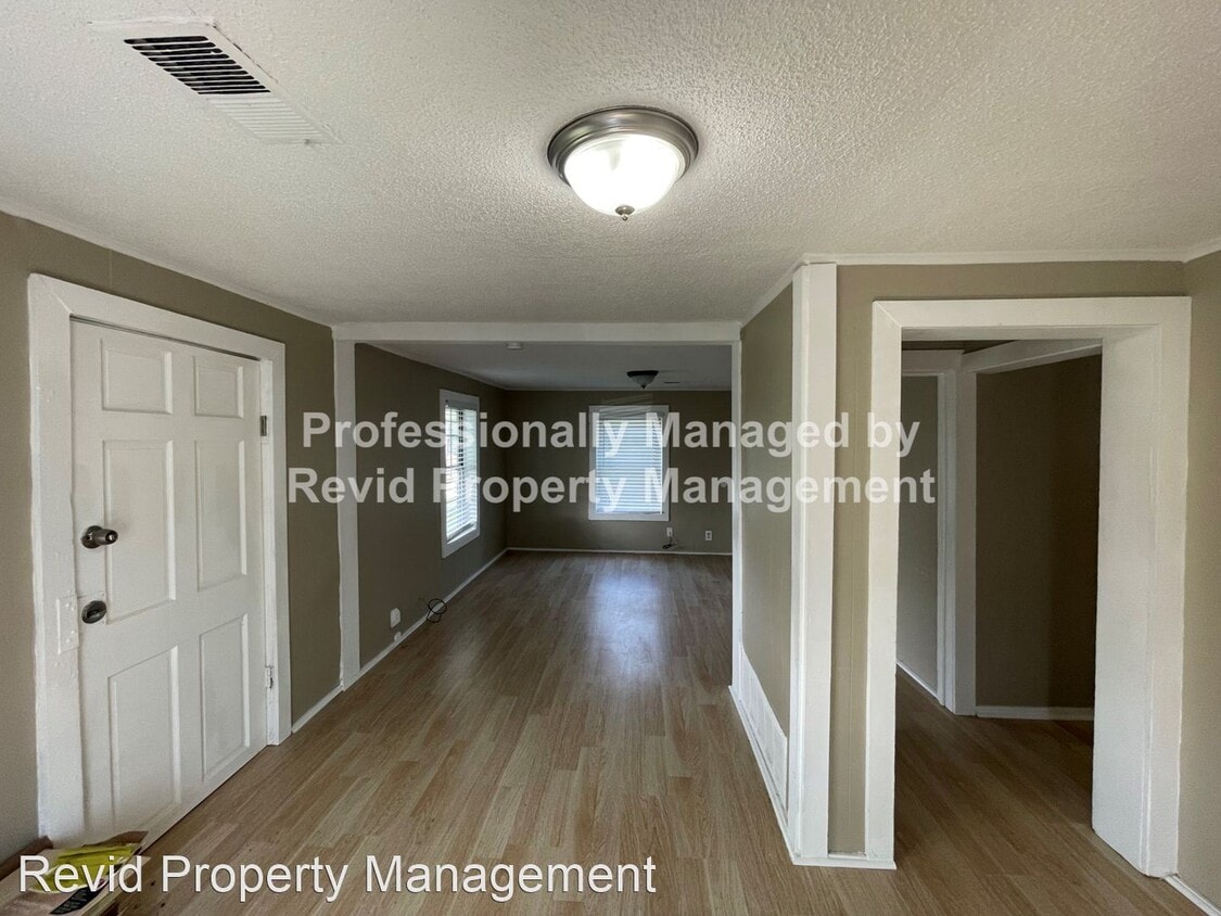 3 br, 1 bath House 742 Whitehaven Ln House for Rent in Memphis, TN