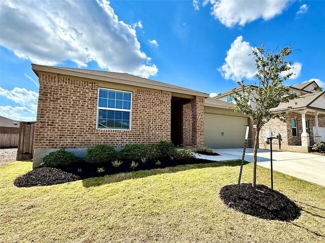Photo - 431 Sebring Circle House