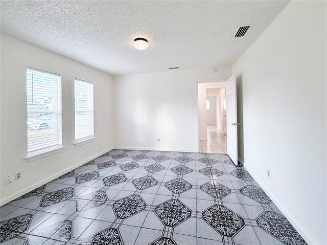 Foto del edificio - 610 Colonial Dr