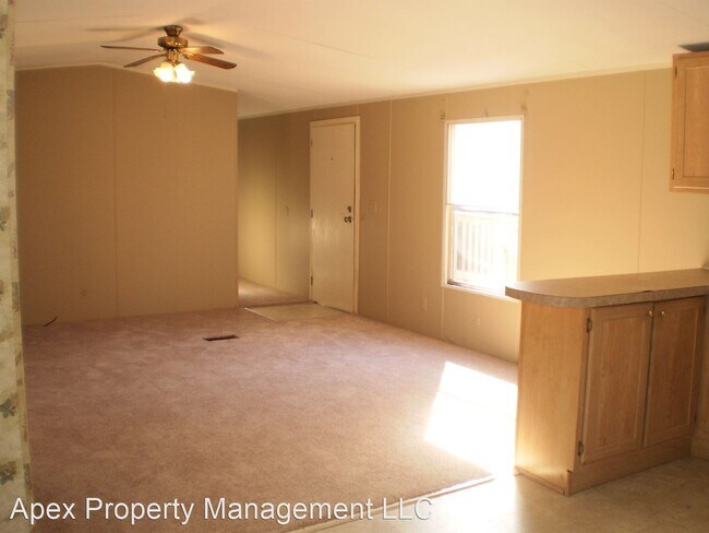 Foto del edificio - 3 br, 2 bath House - 5929 Carter Road