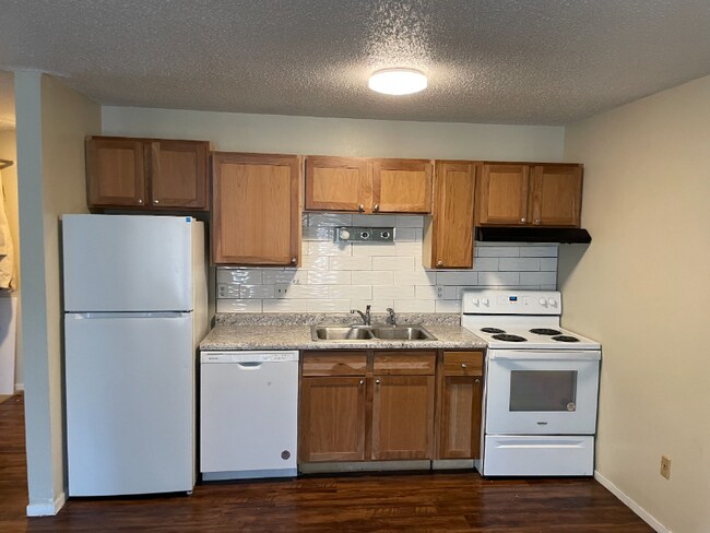 Foto del edificio - 3300 Minnehaha Ave