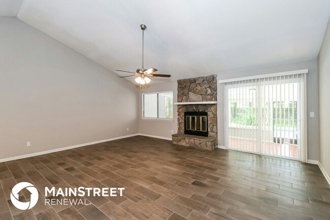 Building Photo - 10632 Fox Squirrel Ln