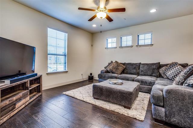 Foto del edificio - 6225 Davison Wy