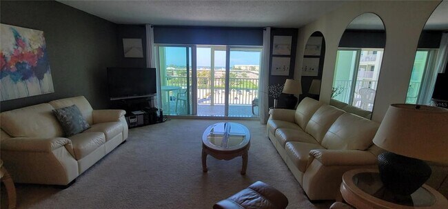 Foto del edificio - 420 64th Ave