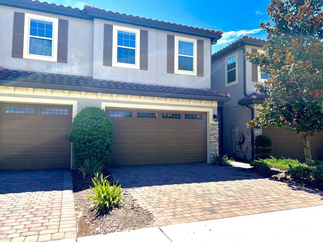Foto principal - 14169 Millington St