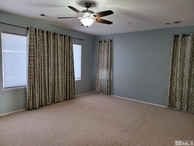 Foto del edificio - 3282 Bentgrass Dr