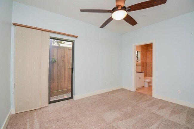 Foto del edificio - 4122 Spencer St