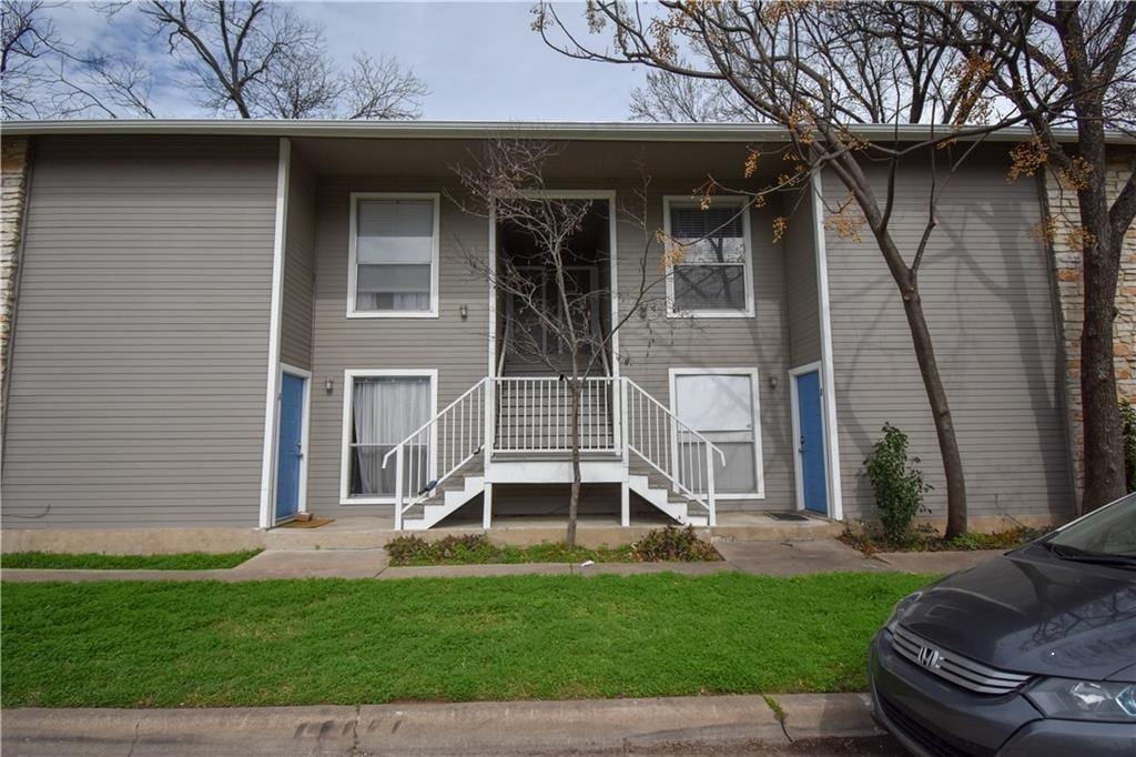 Primary Photo - 5201 Evans Ave