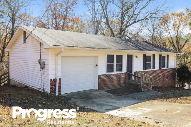Building Photo - 208 Sam Pate Dr