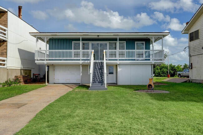 Foto del edificio - 7814 Channelview Dr