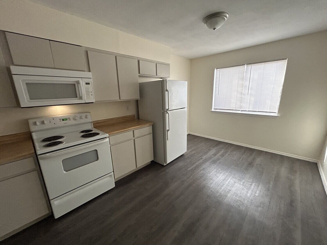 Foto principal - 500 Burton Ave