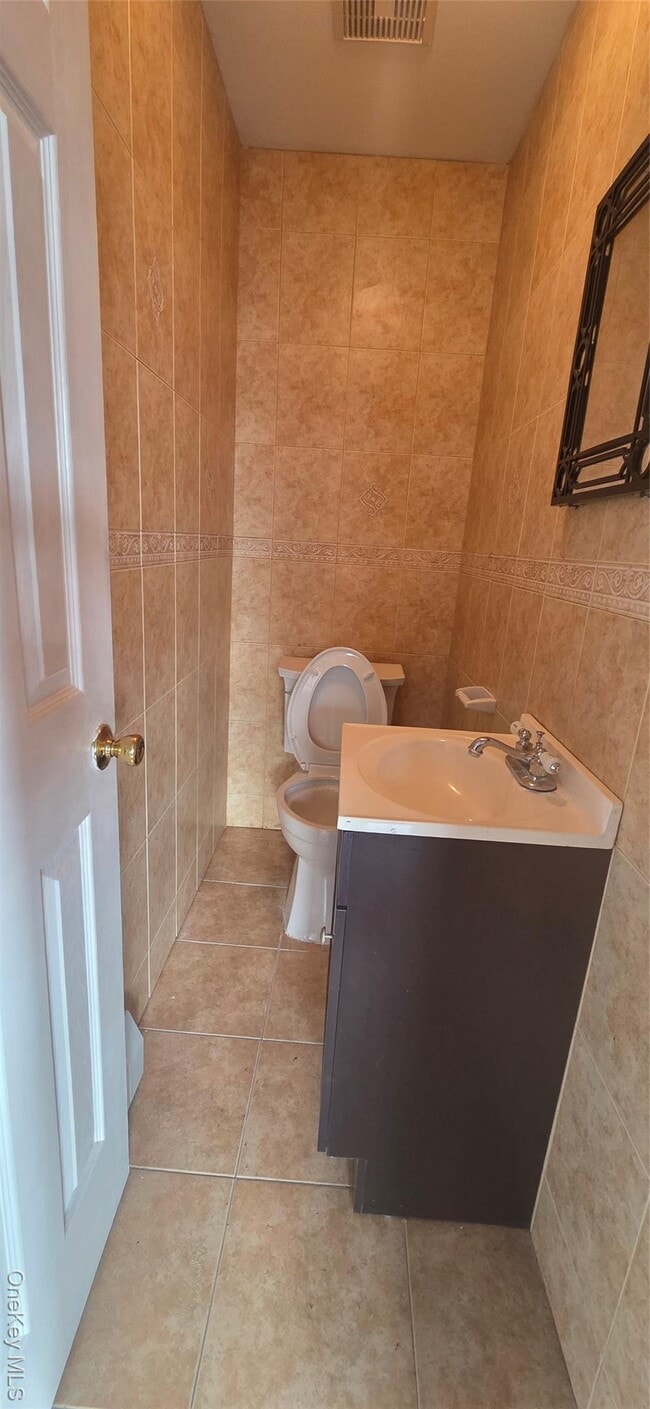 Foto del edificio - 1561 E 94th St