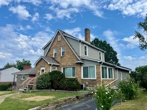 Building Photo - 849 Bower Hill Rd