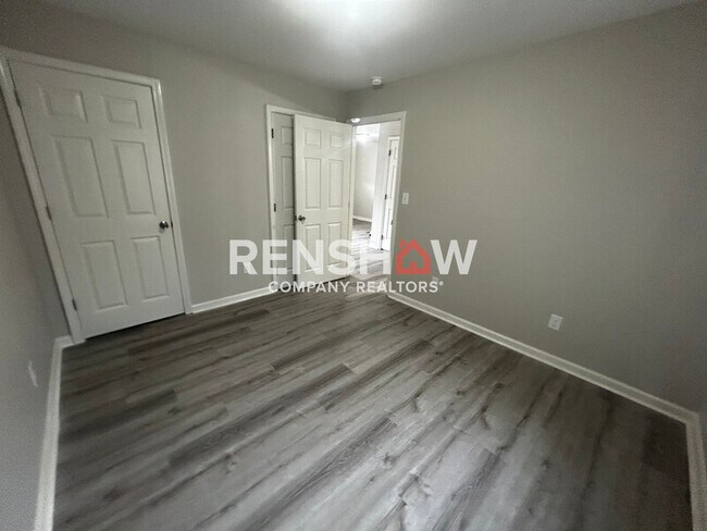 Foto del edificio - 926 Old Hickory Blvd