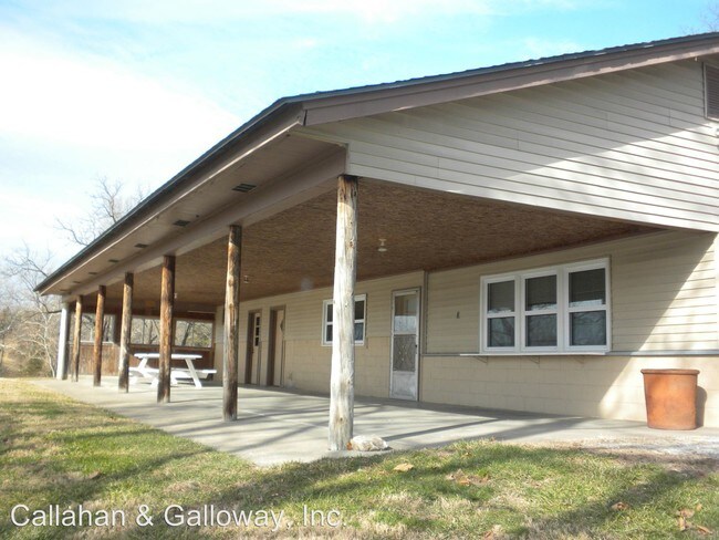 Building Photo - 180 E Brown School Rd