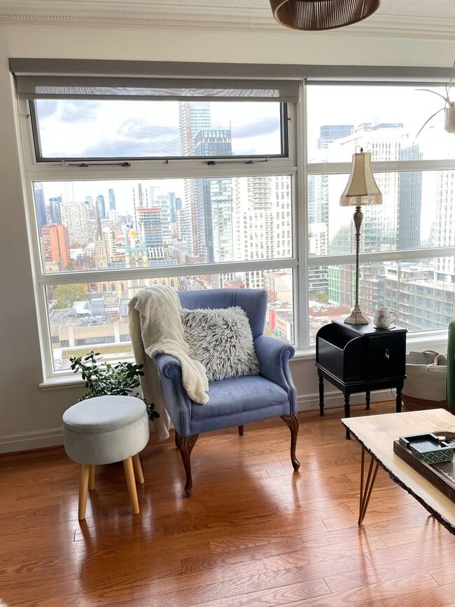 Building Photo - 50 Lombard St