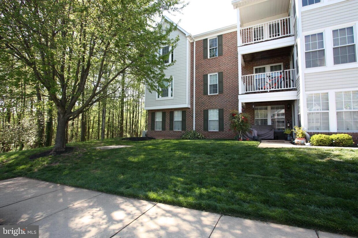 Primary Photo - 3101 Cardinal Way