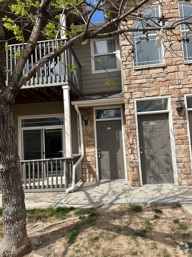 Building Photo - 5551 W 29th St