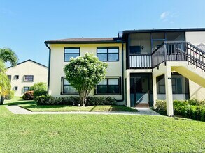 Building Photo - 4695 Lucerne Lakes Blvd E
