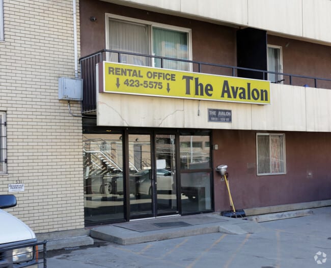 Building Photo - Avalon Apartments