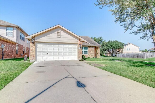 Foto del edificio - 16218 Soaring Eagle Dr