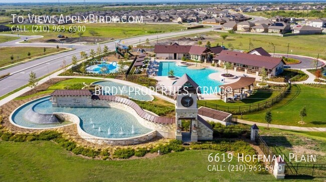 Building Photo - *4-bed, 2-bath Home on Far Westside of San...