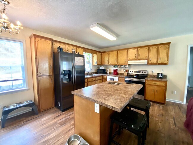 Building Photo - 3 Bedroom Jacksonville Home for Rent