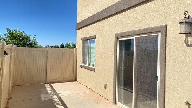 Building Photo - Spacious Two-Level Home with Modern Touches