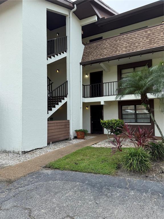 Foto principal - 6000 Oak Creek Ln