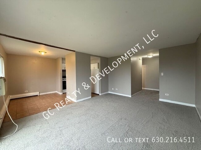 Building Photo - 808 College Blvd